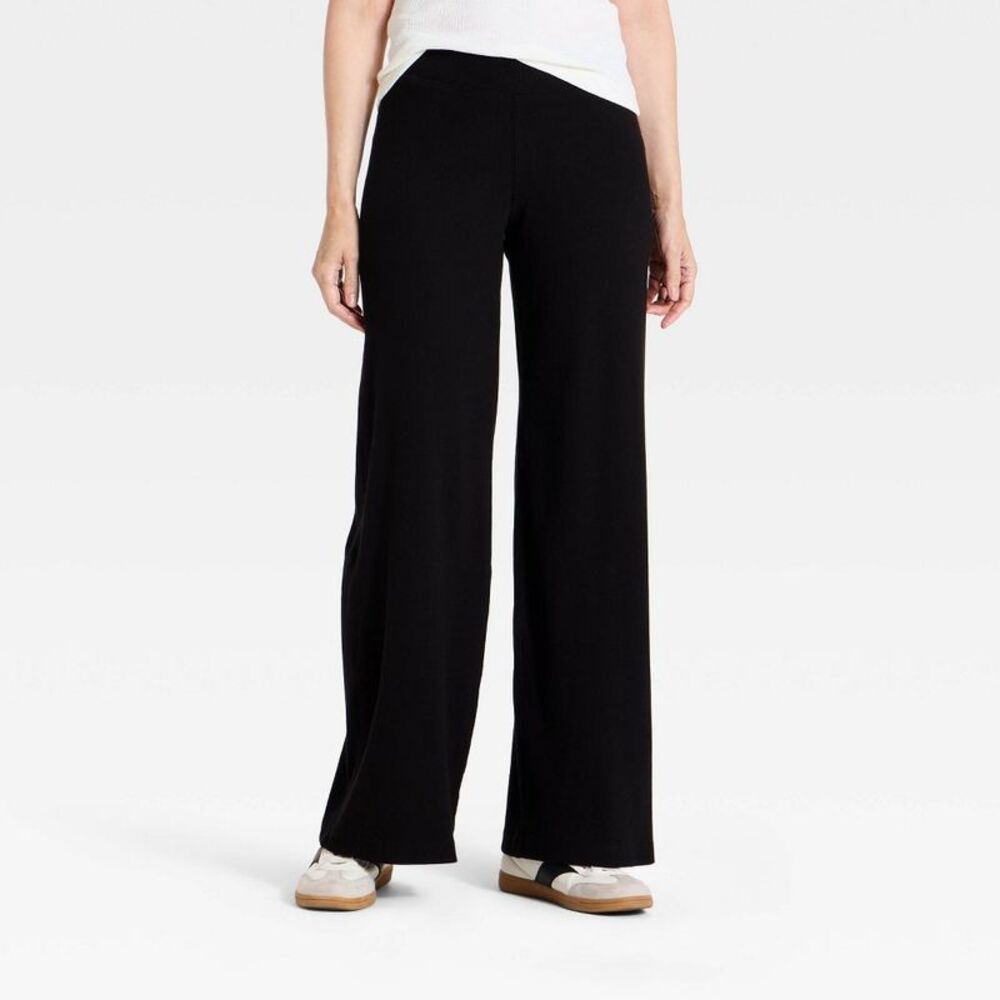 Women's Mid-Rise Ribbed Straight Full Leg Pull-On Pants - Black S